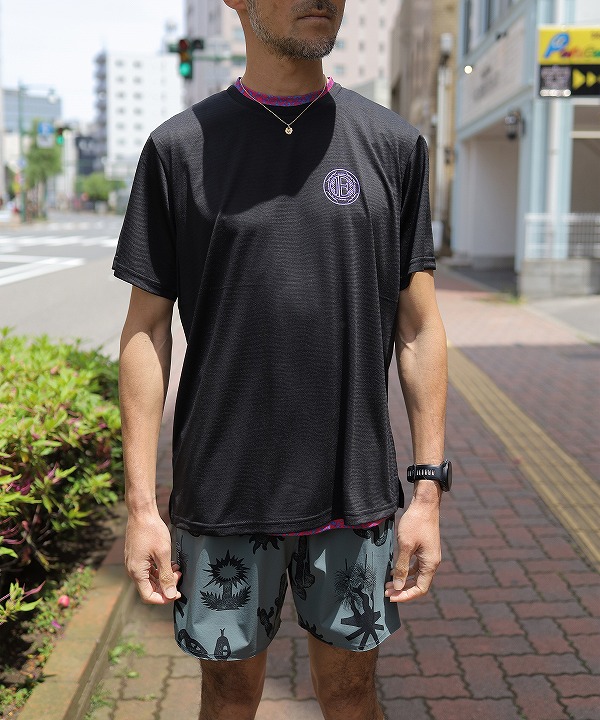 170cm 56kg がサイズ「M」を着用