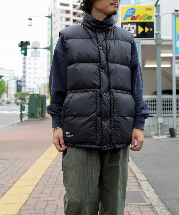 フレッシュサービス/FreshService CORPORATE DOWN VEST（全2色