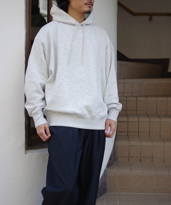 ASH(175cm/66kg,Mサイズ着用)