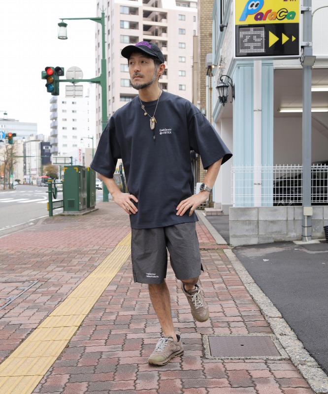 STRETCH LIGHT WEIGHT EASY SHORTS S グレー