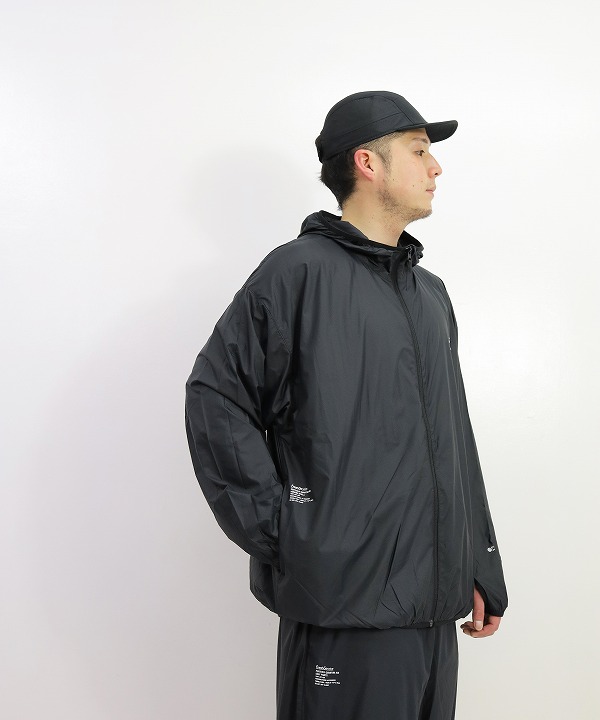 FreshService AIR PACKABLE HOODED SHELL