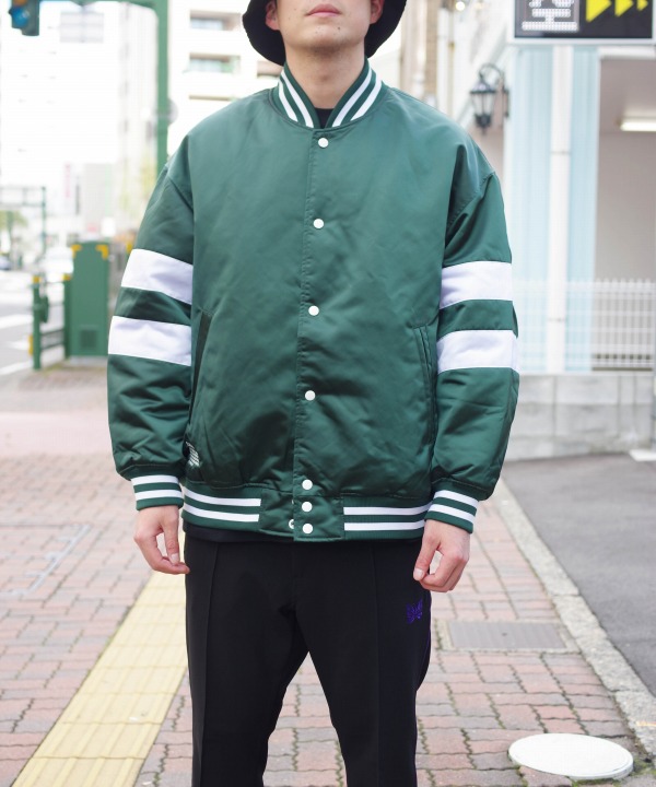 GREEN(182cm78kg サイズ「L」着用)