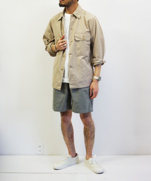 モデル170cm 53kg、サイズ「S」を着用しております。