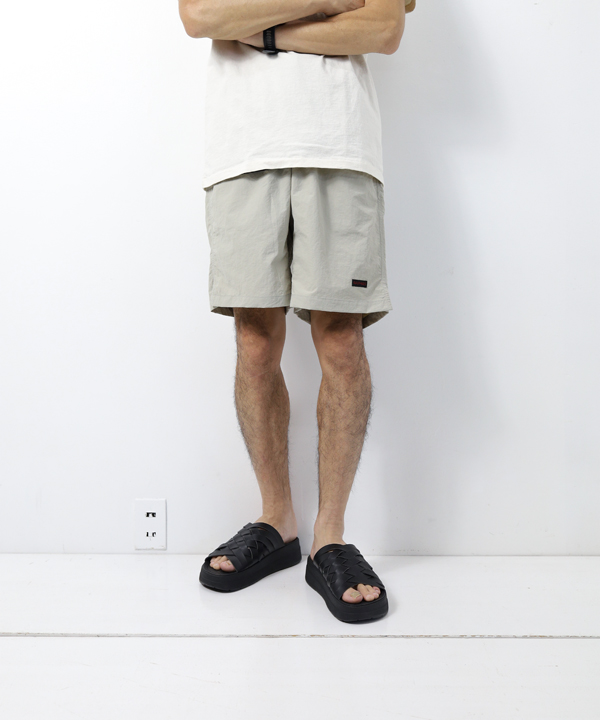 DUNE(170cm 56kg がサイズ「M」を着用)
