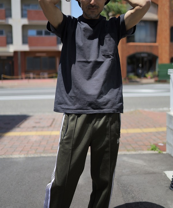 USED BLACK (170cm,56kg Mサイズ着用)