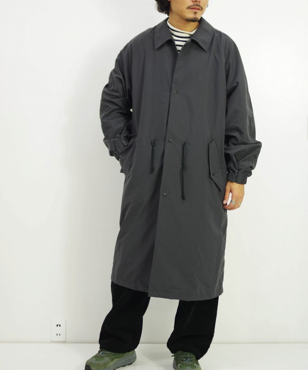 BLACK(176cm,66kg サイズ「3」着用)