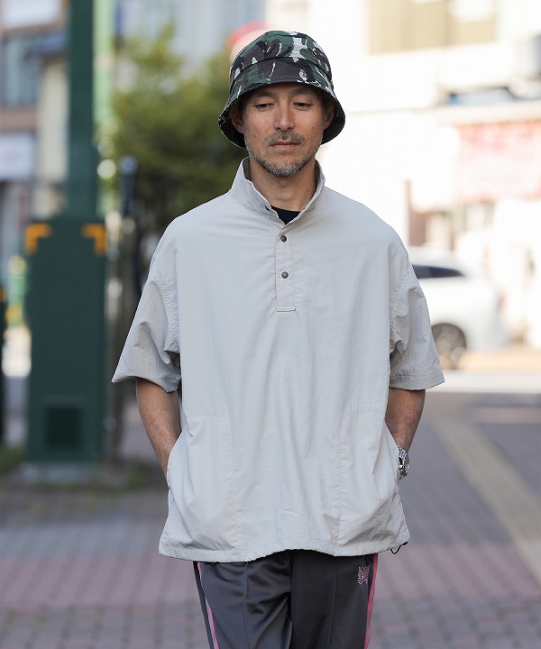 (170cm 56kg がサイズ「1」を着用)