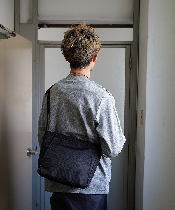 モノリス/MONOLITH SHOULDER STANDARD HEXA S [バッグ(バックパック