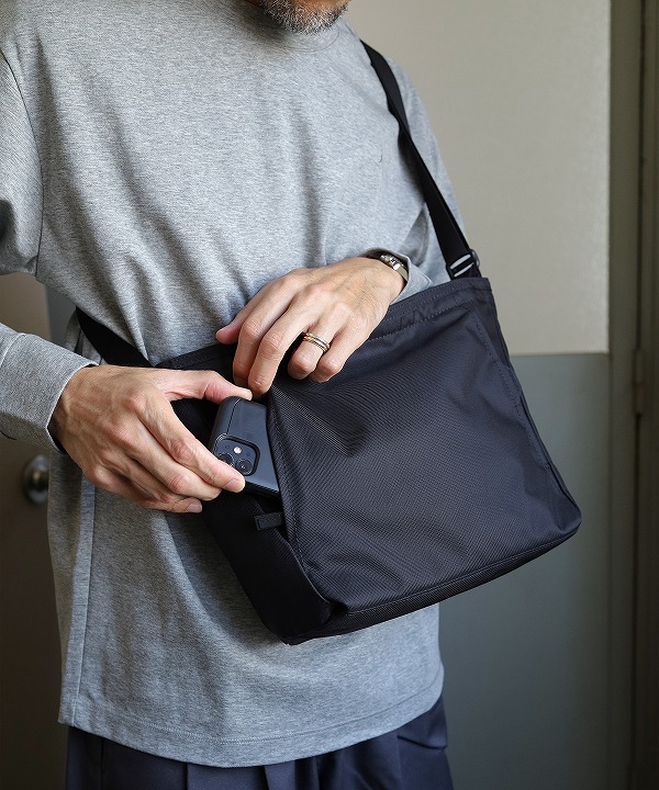 MOLITH SHOULDER STANDARD HEXA S モノリス モノリス/MONOLITH SHOULDER STANDARD HEXA S [バッグ(バックパック