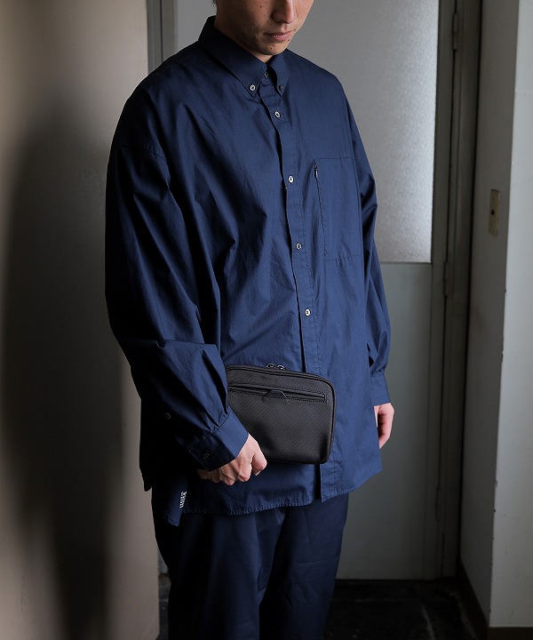 モノリス/MONOLITH MOBILE POUCH STANDARD [バッグ(クラッチ