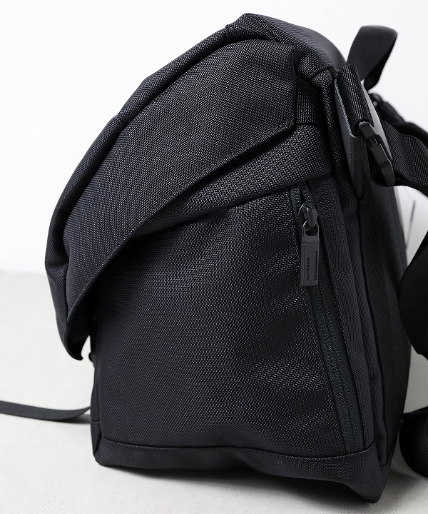 モノリス/MONOLITH SHOULDER PRO FLAP M [バッグ(バックパック)]｜MAPS
