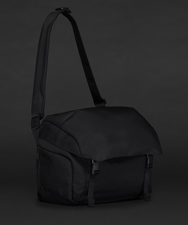 モノリス　ショルダー　プロ　フラップ　黒　Mサイズ SHOULDER PRO FLAP M BLACK | PRO | PRODUCTS | MONOLITH ONLINE STORE