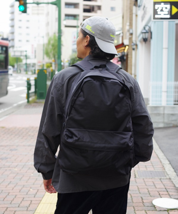 MONOLITH モノリス BACKPACK STANDARD M