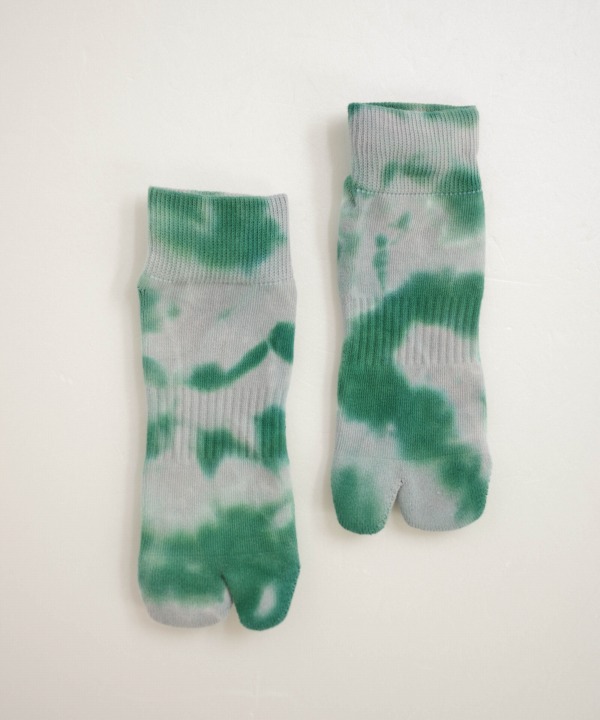 LightGray × Green