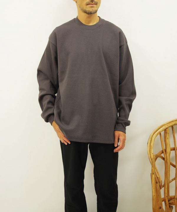 DARK GRAY(170cm56kgが着用)