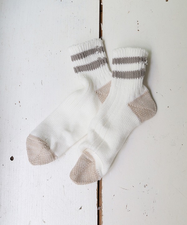WHITE/GRAYGE