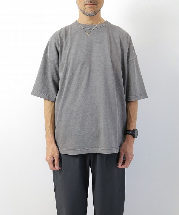 L.Gray(pigment)(170cm 56kg がサイズ「M」を着用)