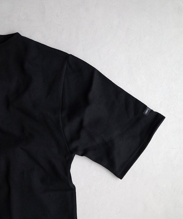 Saint James/セントジェームス OUESSANT S/S - SOLID NOIR