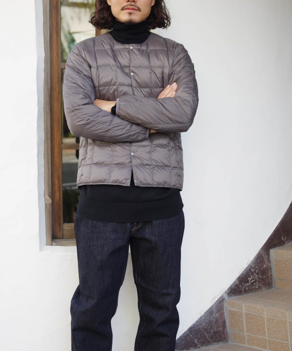 GRAY<br>モデル175cm 66kg サイズ「L」を着用しております