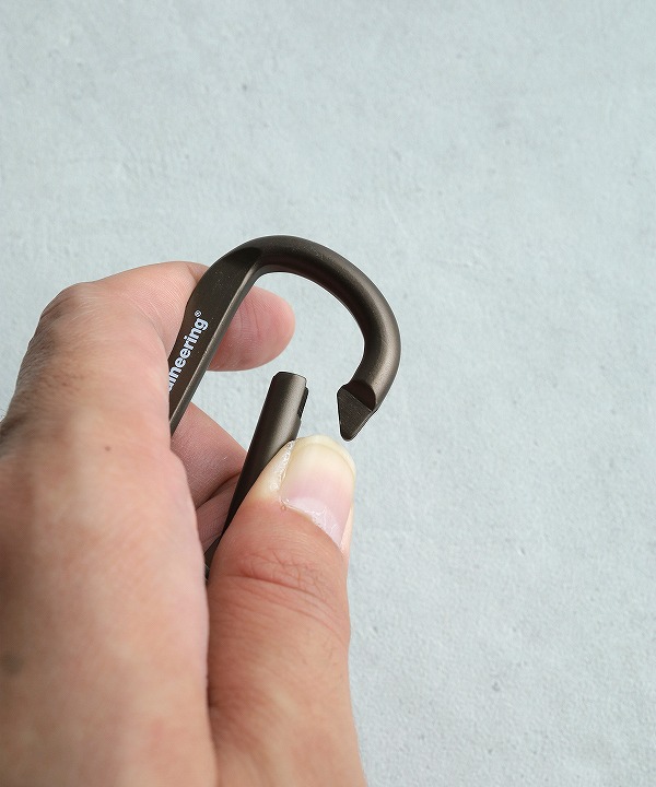 定価約3万 新品 マウントリーコンテーラー アクセ ホワイト