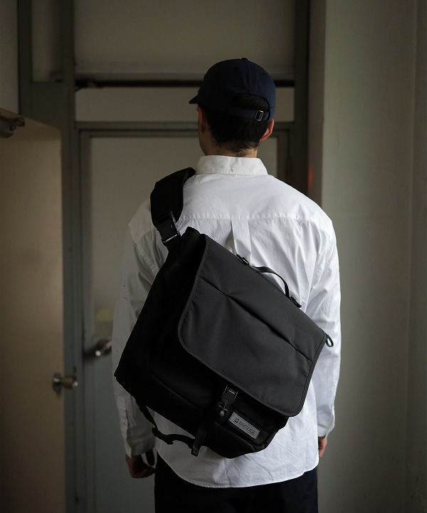 2024新発 ホワイタージュ/WHITEÂGE MOD.NAVY L Bag Messenger 個人装備