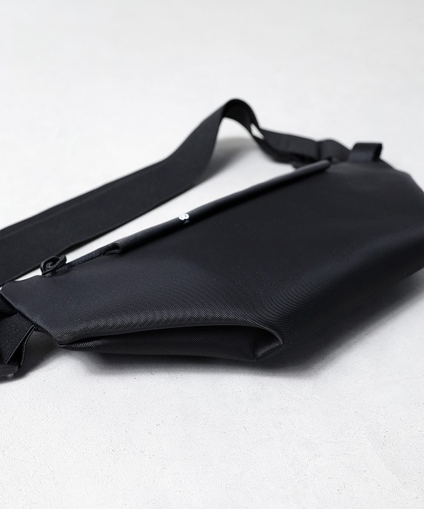 コートエシエル/cote&ciel Isarau XS Sleek Black [バッグ(ショルダー