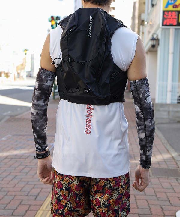 salomon/サロモン ACTIVE SKIN 8 SET -ソフトフラスク付き（全2色