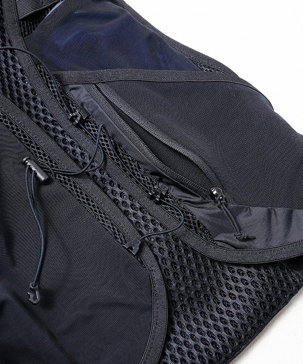 salomon/サロモン ACTIVE SKIN 8 SET -ソフトフラスク付き（全2色