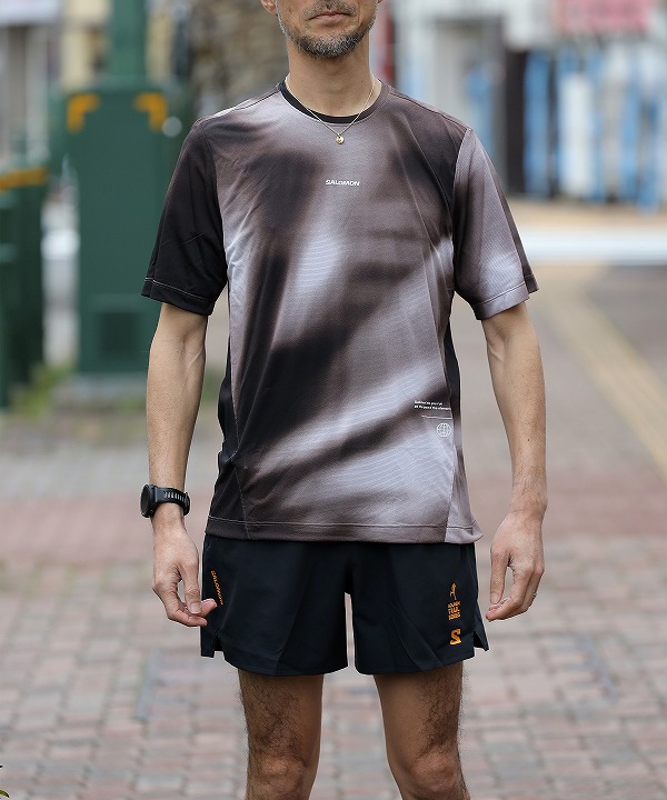 独特な店 サロモン/salomon [トップス （全2色） TEE GRAPHIC CORE SHKout ウォーキング・ランニングウェア