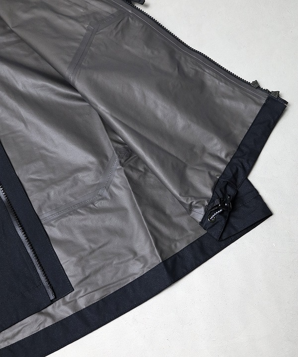 ティラック/tilak(Poutnik The Urban Traveler by Tilak) Stinger