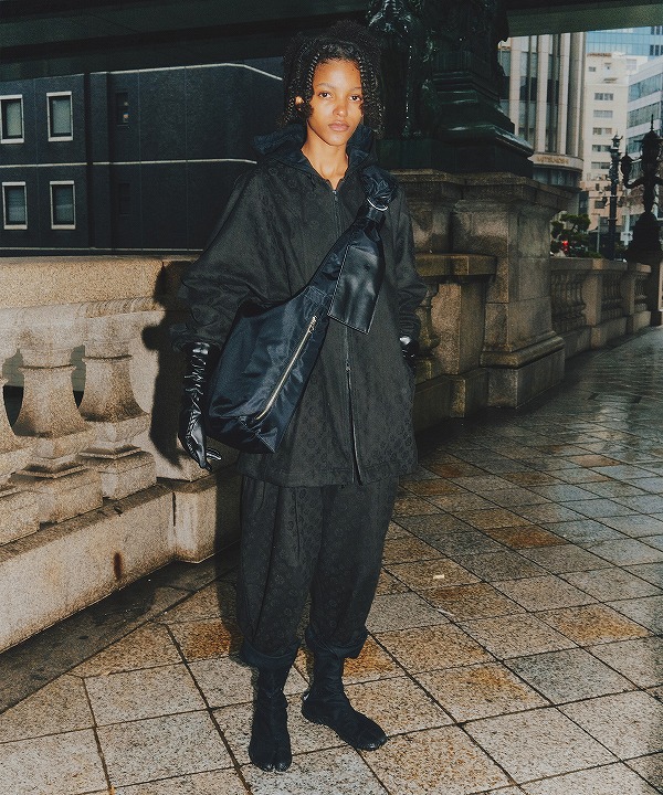 新品ヨロズ　タスキショルダー2番　ネイビー　未使用 ヨロズ/yorozu ニンジャテック タスキショルダー [バッグ(ショルダー