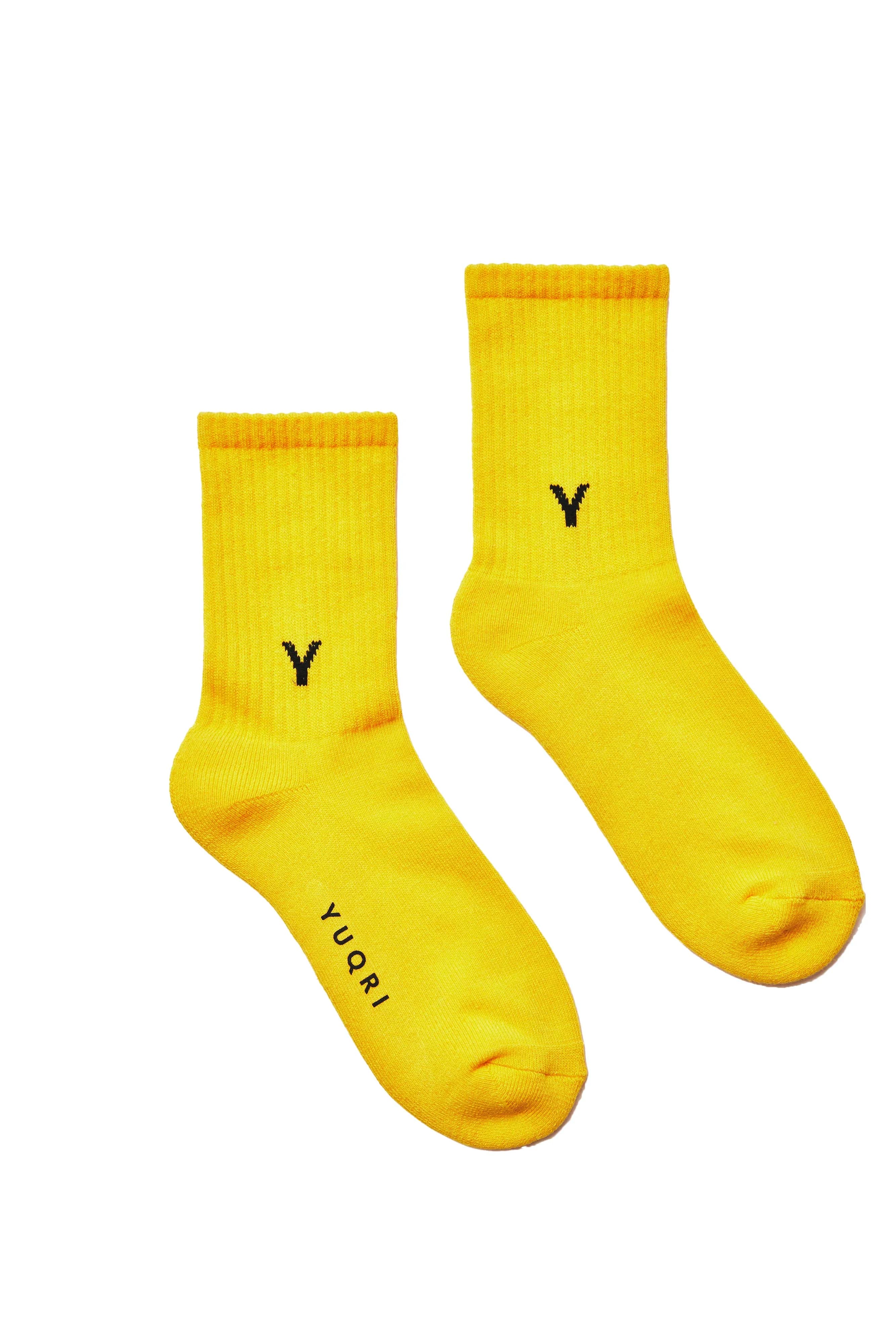 YLW